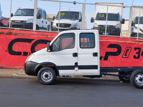 Iveco Daily 35s14 Cab.dupla Chassi 2012- Covelp Americana
