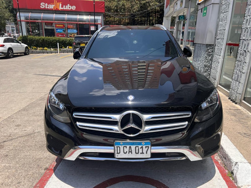 Mercedes Glc300. Diplomática