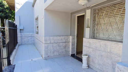 Imagen 19 de 27 de Venta De Casa 7 Amb O Mas En Ciudadela, Tres De Febrero