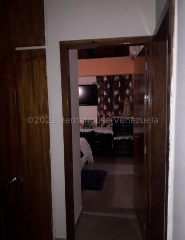 Linda R.0424-576.70.01 Rah#21-20773 Casa En Alquiler En Barquisimeto