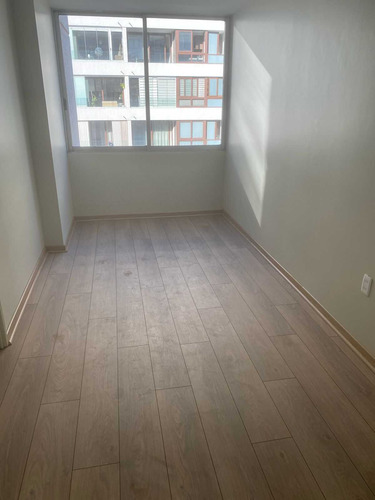 Colon Manquehue (94497)