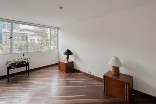 Apartamento En Venta En El Nogal. Cod V7510