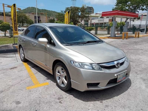 Imagen 2 de 10 de Honda Civic