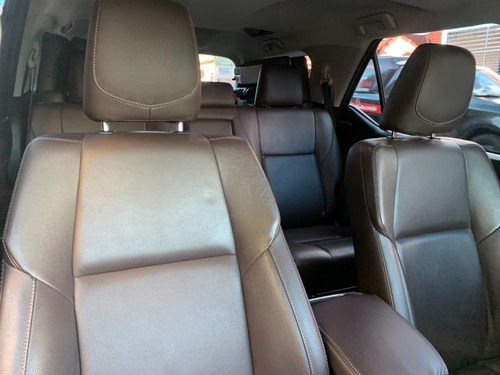 Imagem 10 de 15 de Toyota Hilux Sw4 Srx 2.8 Prata 2017