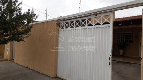 Imagem 1 de 6 de Venda De Casas / Padrão Na Cidade De Araraquara 8353