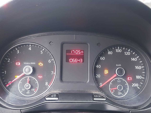 Volkswagen Fox 1.0 Vht (flex) 4p