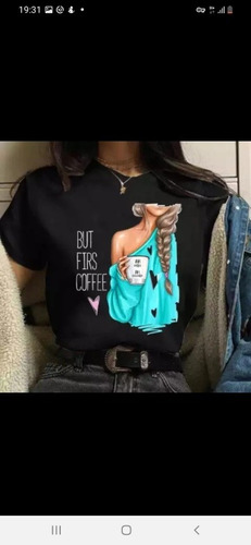Imagem 3 de 5 de Camisas Básicas Femininas
