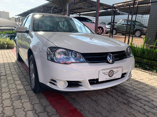 Volkswagen Golf 2.0 Mi Aut. 2011 Branco Flex