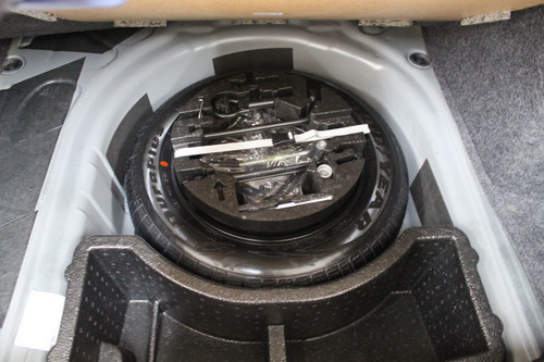 Imagen 13 de 15 de Volkswagen Vento 4x2 4 Pts Starline Ta A/ac R-15