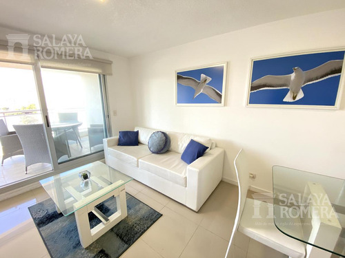 Venta Apartamento -2 Dormitorios   Gran Terraza  -playa Brava Punta Del Este Ref: 3864318