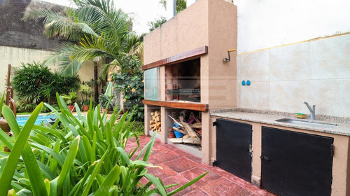 Imagen 26 de 29 de Chalet 5 Ambientes Venta Con Jardin Garage Pileta Patio Y Play Ubicado En Olivos