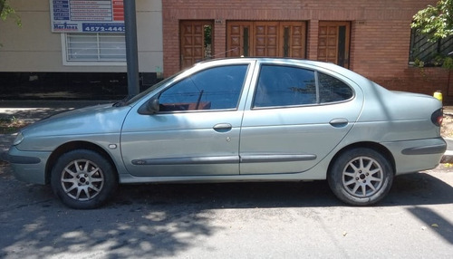 Renault Megane Tri 1.6 + Gnc Eco