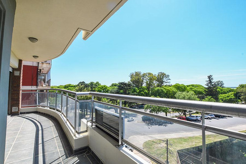 Departamento En Venta 5 Ambientes 3 Dormitorios Barrio Martin Rosario