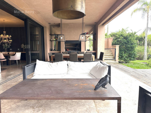 Venta Casa Albanueva Al Rio, 4 Dormitorios