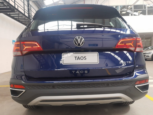 Imagen 6 de 25 de Volkswagen Taos Highline 250 Tsi Entrega Inmediata Mos A1