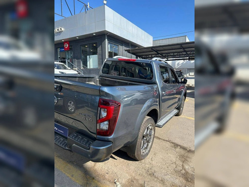 Nissan Navara 2.3d Platinum Diesel 4x4 Dob.cab. Mt 4p