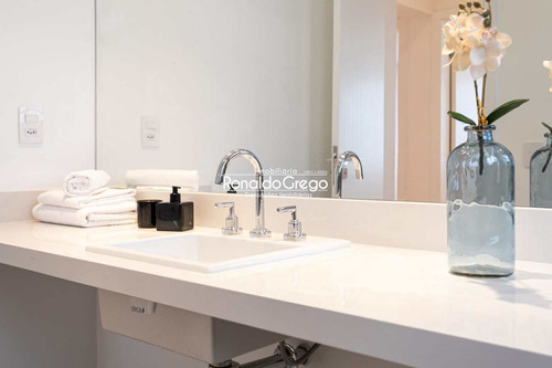 Imagem 10 de 30 de Apartamento 7º Andar 135 M Útil 3 Quartos 1 Suíte 1vaga - V6952
