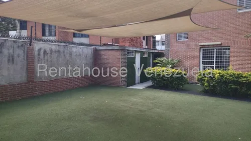 En Venta Casa En El Marqués. Mb