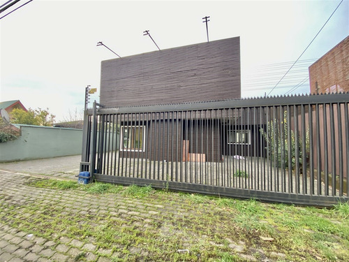 Local Comercial En Arriendo Pablo Neruda En Temuco
