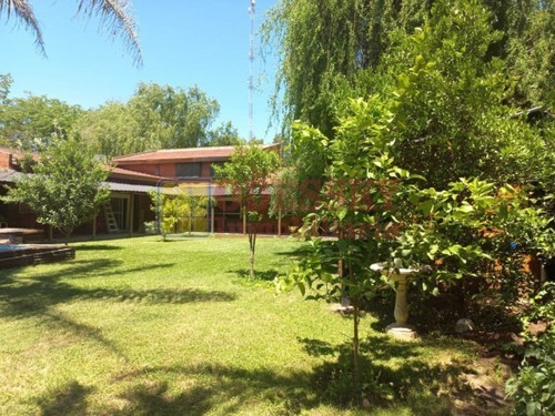 Imagen 1 de 12 de Cañuelas- Casa Quinta En Venta Rivadavia 61 Esquina Las Heras, Barrio La Garita