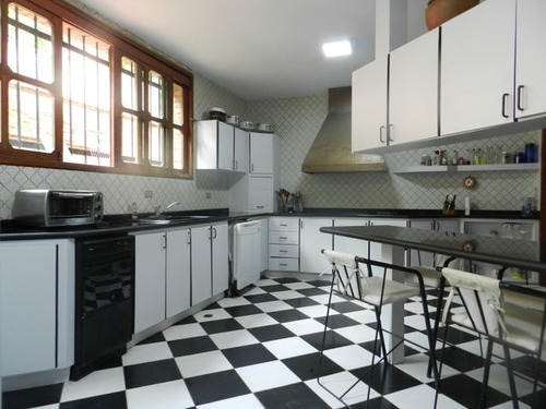 Se Vende Casa En Alto Hatillo Mls #23-27063