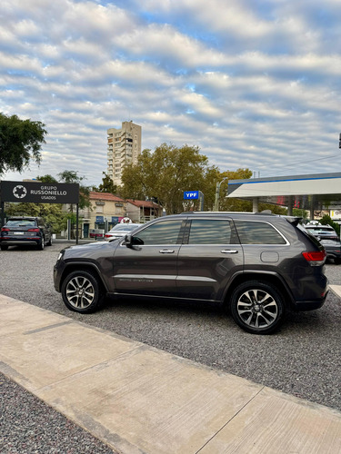 Jeep Cherokee 3.6 Overland 286hp At