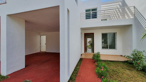 Imagen 23 de 24 de Casa Cerca De Bancarios Excelente Ubicación