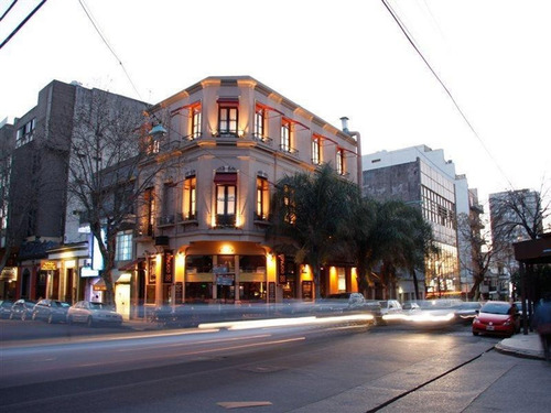 Hotel Más Local Comercial En Esquina Palermo Soho