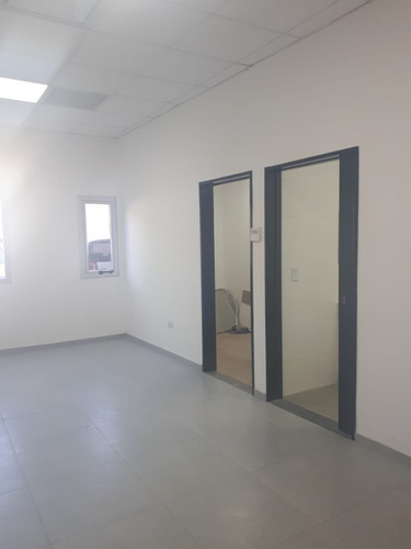 Imagen 6 de 29 de Alquiler Edificio Para Oficinas A Estrenar Quilmes