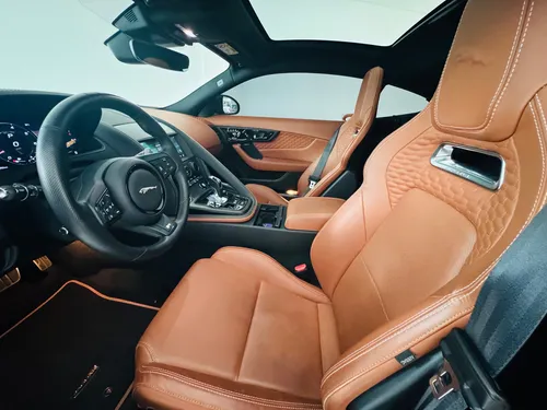 Jaguar F Type R