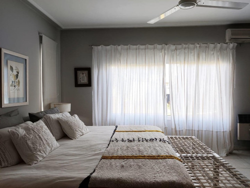 Imagen 4 de 22 de Casa En Venta - Excelente Propiedad En Barrio Cerrado