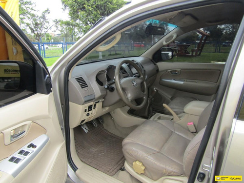 Toyota Fortuner 3.0 Sr5