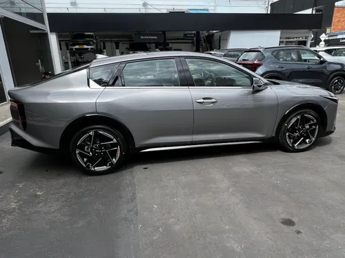 Kia K4 Gt Line 2025