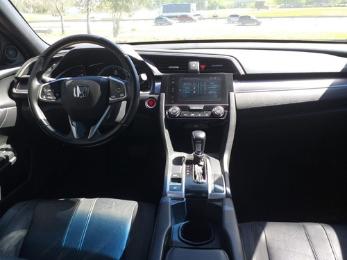 Imagen 8 de 15 de Honda Civic 1.5 Turbo 2017