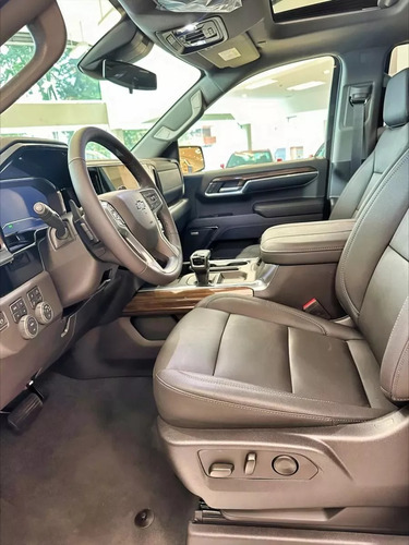 Chevrolet Silverado Z71 - LG