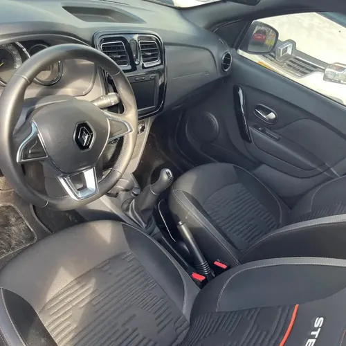 Renault Stepway INTENS MT 1.6CC 2023