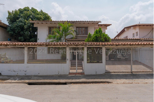 Yg Casa En Venta En Colinas De Vista Alegre Cod. 24-17100 Cm