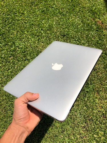 Macbook Air 13 I5 4gb 128 Ssd Consultar Stock