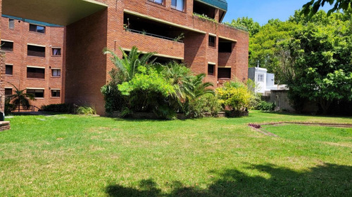 Imagen 5 de 22 de Departamento - Acas.-libert./solis