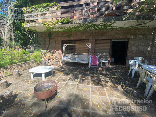 Casa / Lote Venta - Acassuso Av. Libertador Hacia Solís