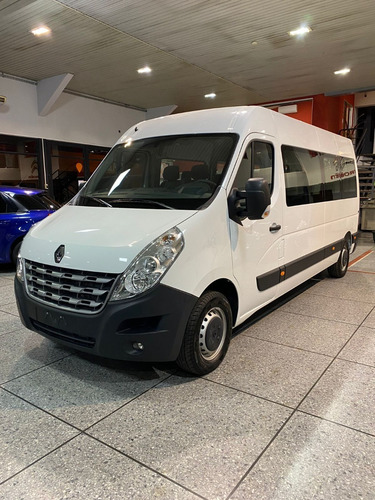 Imagen 3 de 23 de Renault Master 2.3 Minibus 14+1