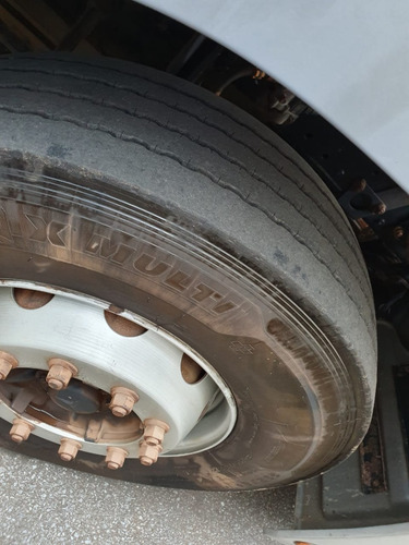 Imagem 11 de 13 de Mercedes-benz Axor 2544 6x2 Ano 2013/2013 (km Baixo)