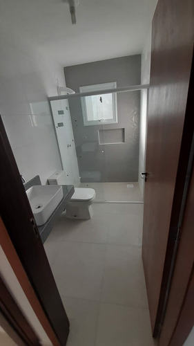 Imagem 16 de 28 de Casa À Venda No Bairro Areias De Palhocinha - Garopaba/sc - Kv899