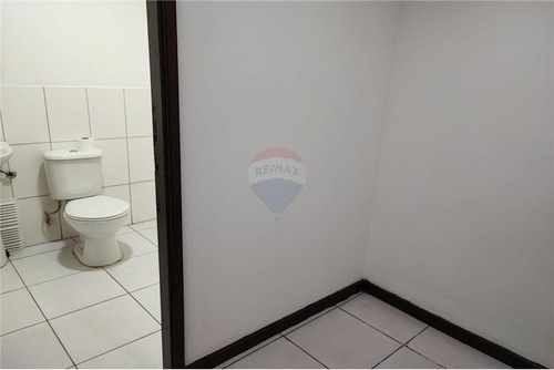 Imagen 5 de 15 de Bodega En Venta, Santiago