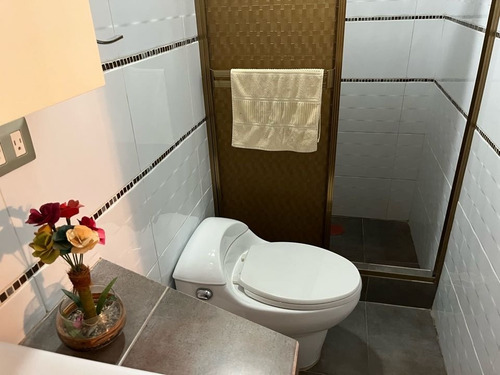 Imagen 16 de 18 de Vendo Casa 480m2 5h/5b/5p El Cafetal Santa Ana 1265