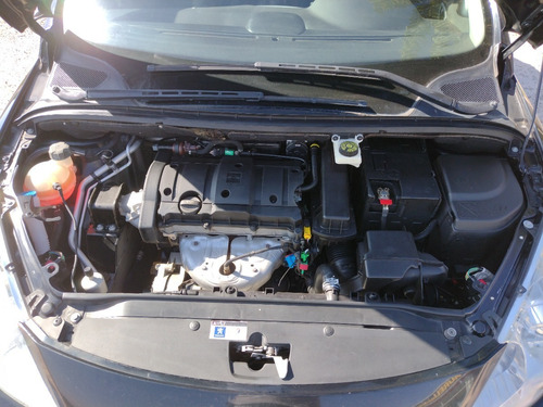 Peugeot 307 Xs 1.6 5p. Modelo: 2010´
