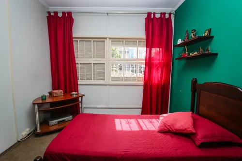 Casa Totalmente Reformada Pronta Para Morar Muito Bem.