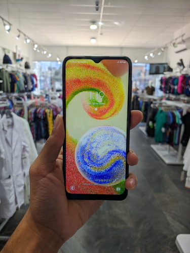 Samsung Galaxy A04 128 Gb Negro 4 Gb Ram (Usado)