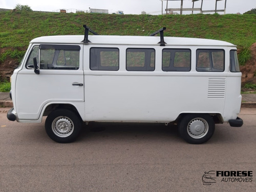 Imagem 8 de 12 de Volkswagen Kombi Vw