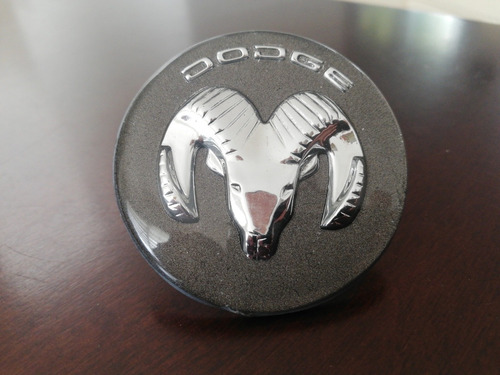 Emblema Dodge Stratus Rt Parrilla 